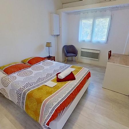 Gite « L'Escapade Cabassoise » Cabasse Extérieur photo