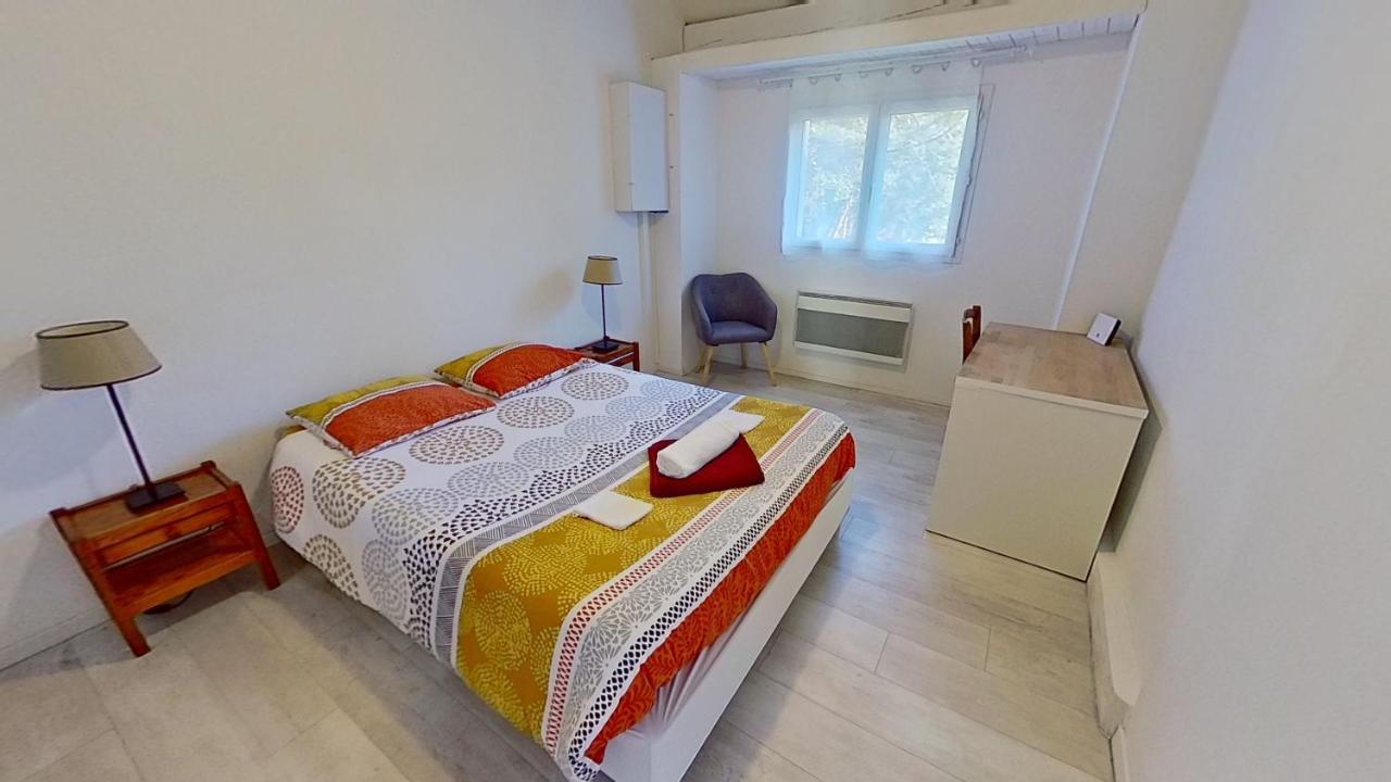 Gite « L'Escapade Cabassoise » Cabasse Extérieur photo